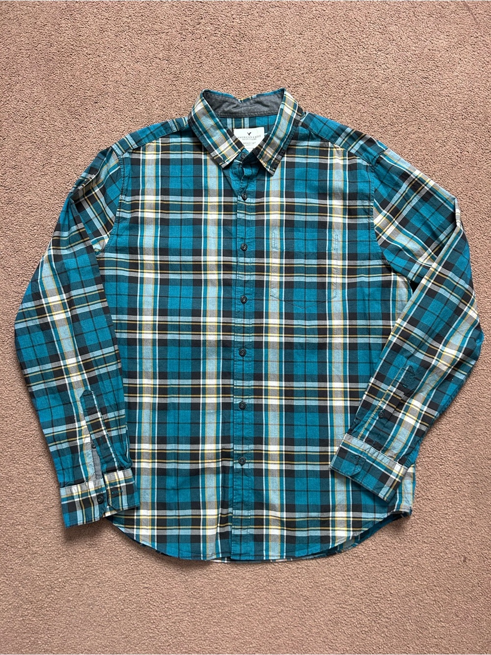 Men’s American Eagle Size L Teal Plaid Button Front Shirt Long Sleeve Classic Fi